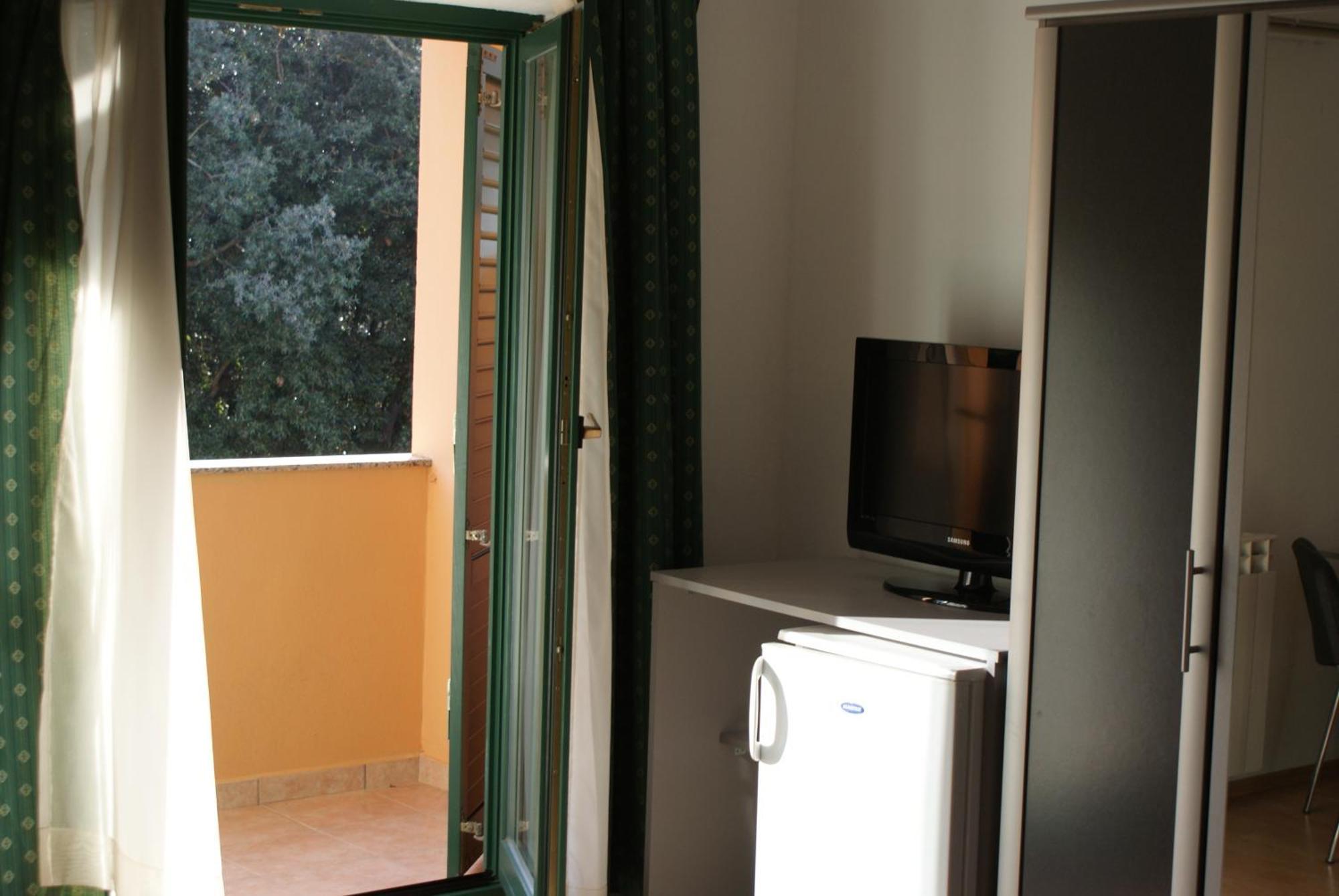 Pansion Ana Hotel Mali Losinj Luaran gambar