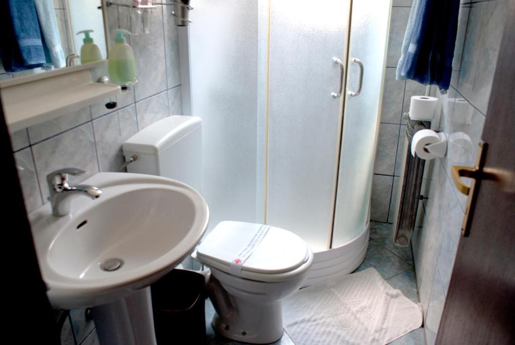 Pansion Ana Hotel Mali Losinj Bilik gambar