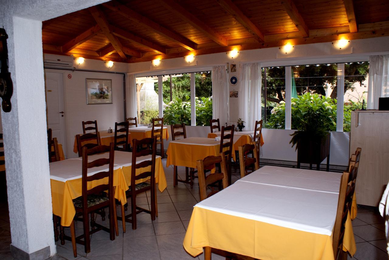 Pansion Ana Hotel Mali Losinj Luaran gambar
